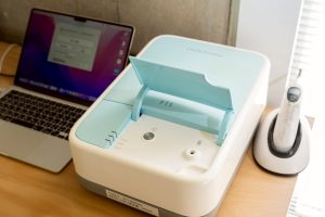 口臭 歯科で使用する口臭測定器オーラルクロマ